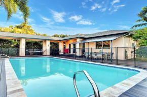 Ultimate Retreat 6BR & 3BA Villa near Beach